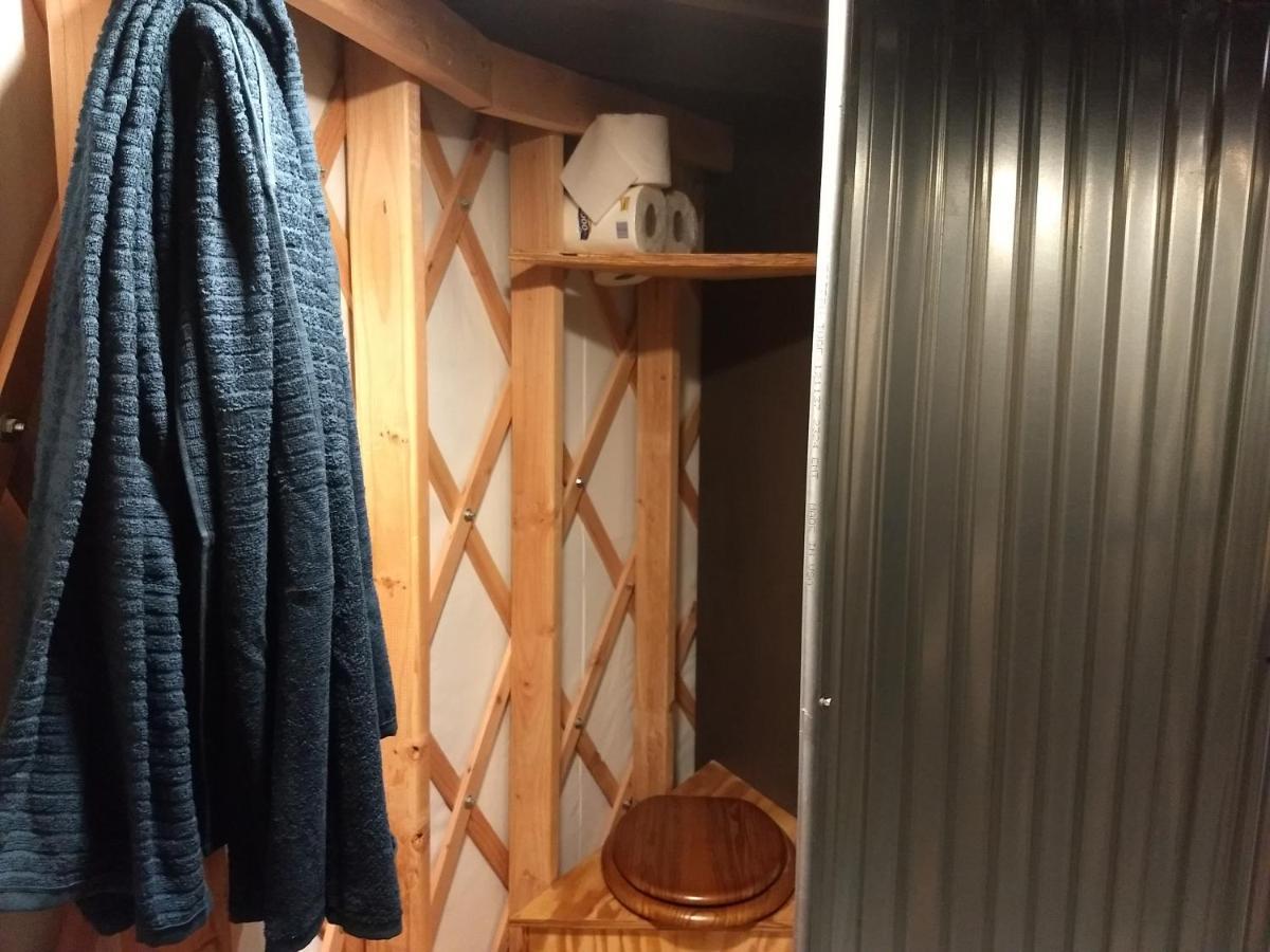 Livingston Manor Yurt 호텔 Parksville 외부 사진